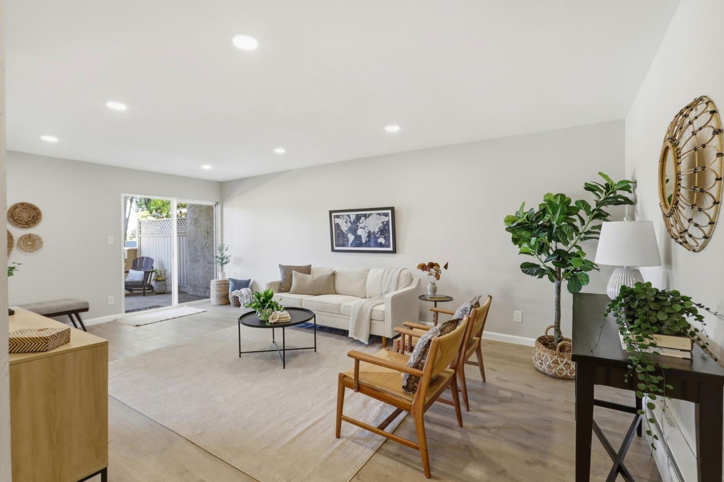 Photo #5: ML82050859 Listing: Photo #5