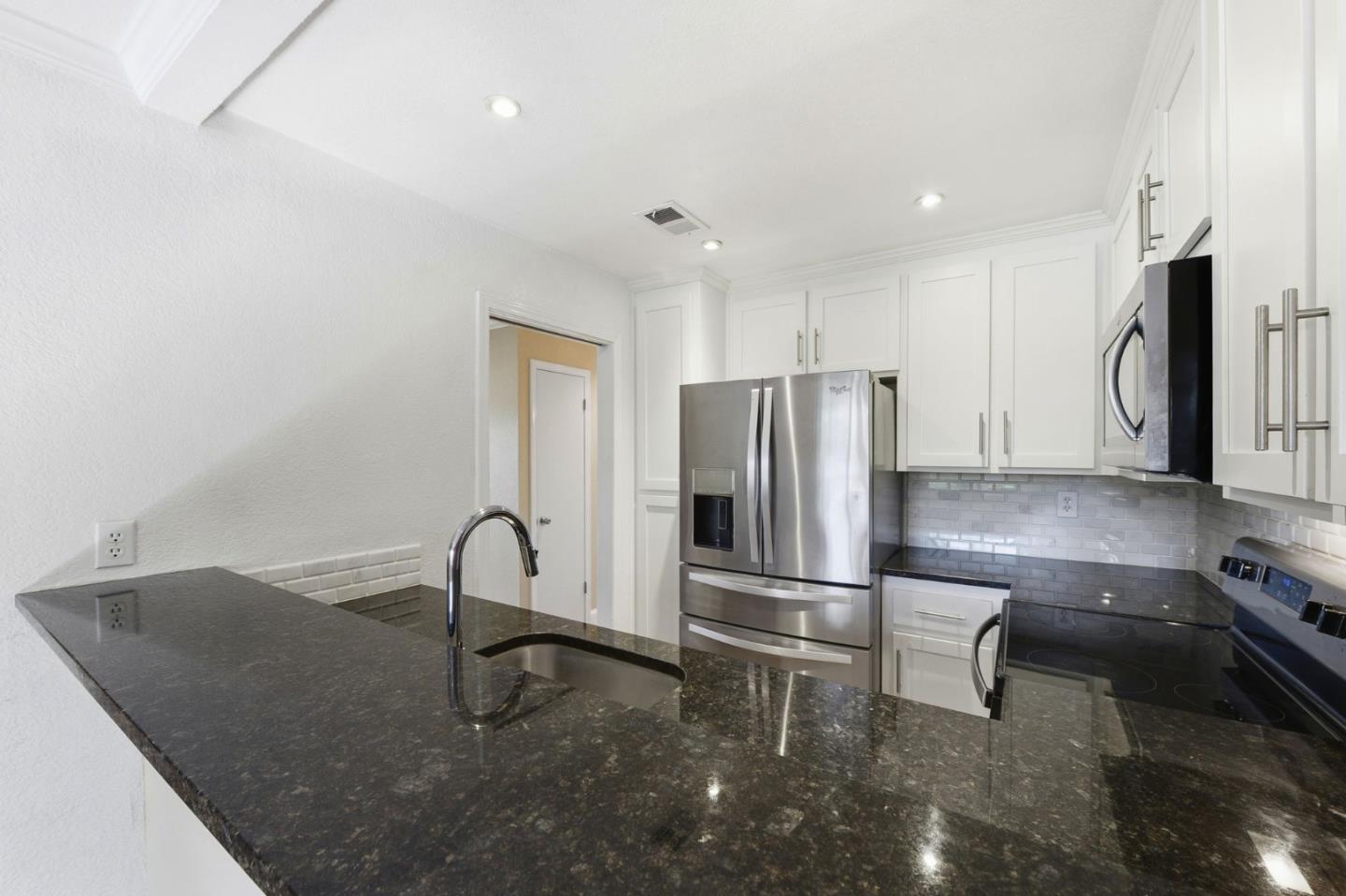 Photo #10: ML82050867 Listing: Photo #10