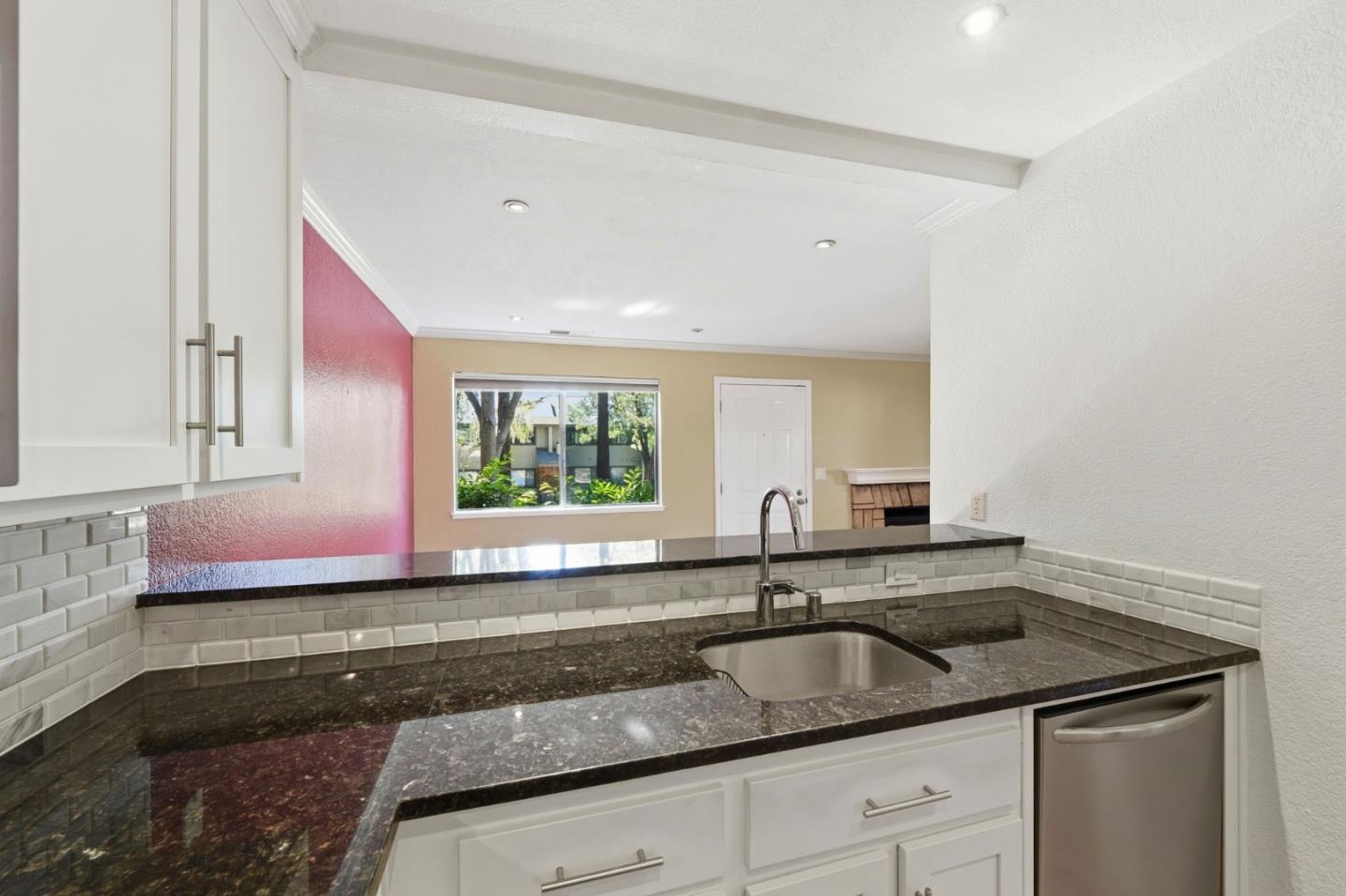 Photo #12: ML82050867 Listing: Photo #12