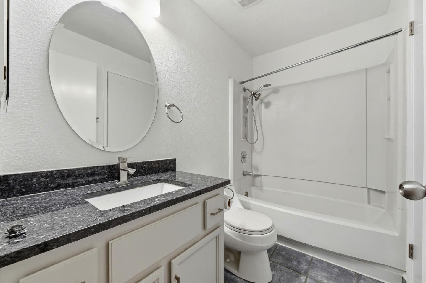 Photo #27: ML82050867 Listing: Photo #27