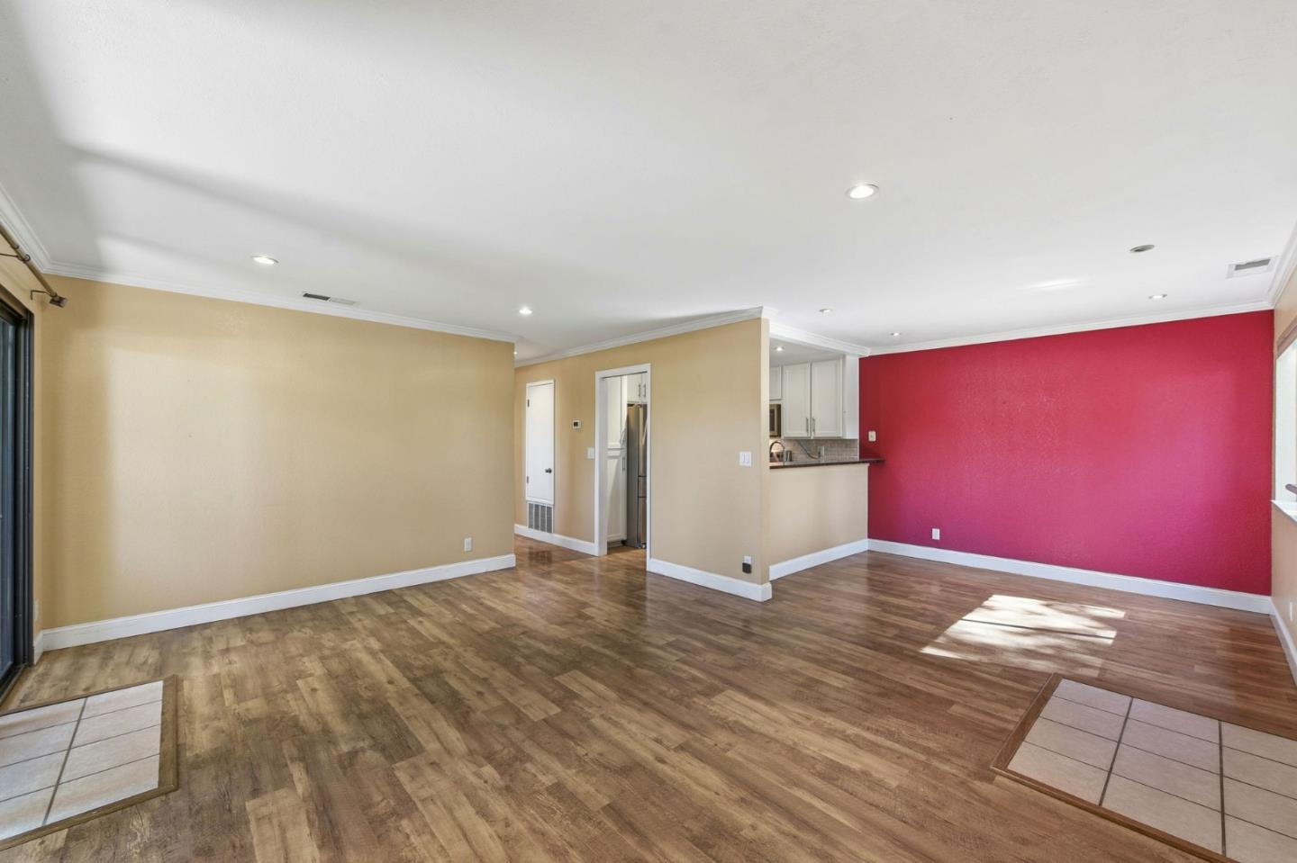 Photo #5: ML82050867 Listing: Photo #5