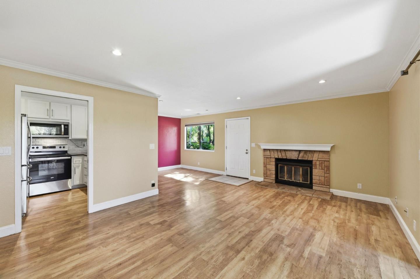 Photo #7: ML82050867 Listing: Photo #7