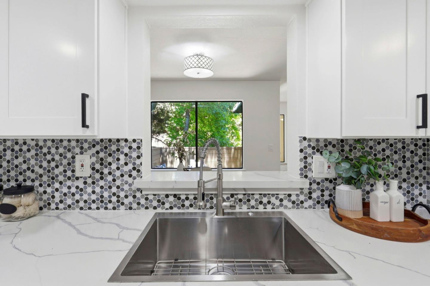 Photo #17: ML82050874 Listing: Photo #17