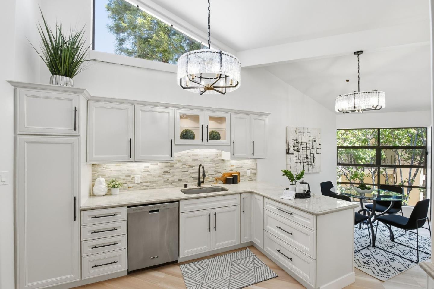 Photo #10: ML82050938 Listing: Photo #10
