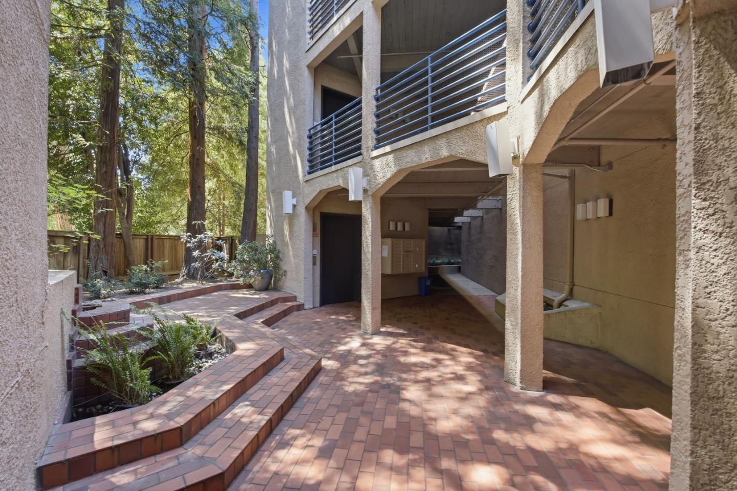 Photo #4: ML82050938 Listing: Photo #4