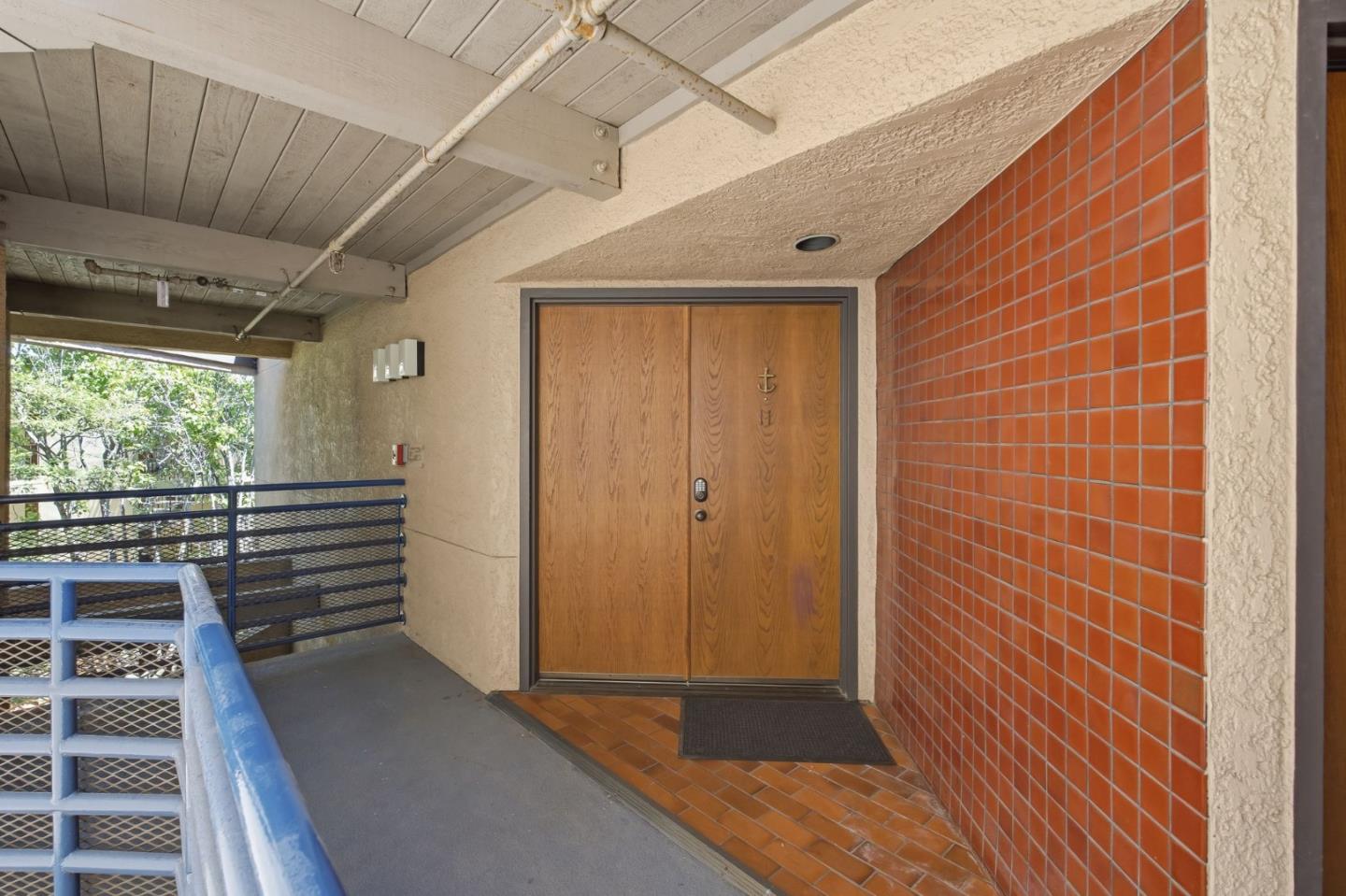 Photo #5: ML82050938 Listing: Photo #5