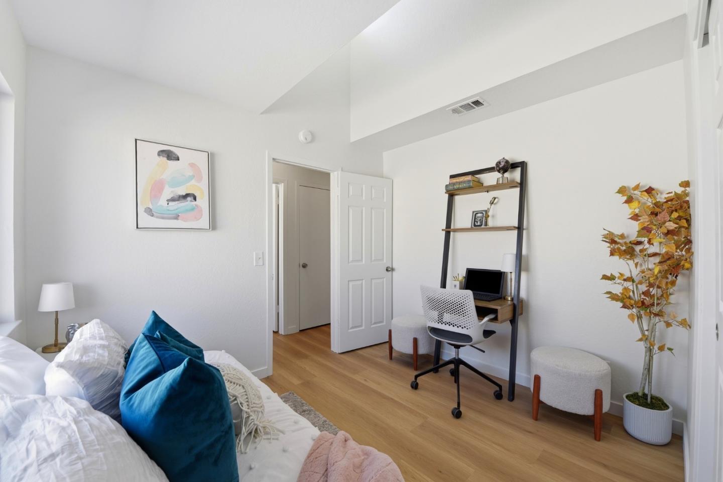 Photo #19: ML82050992 Listing: Photo #19