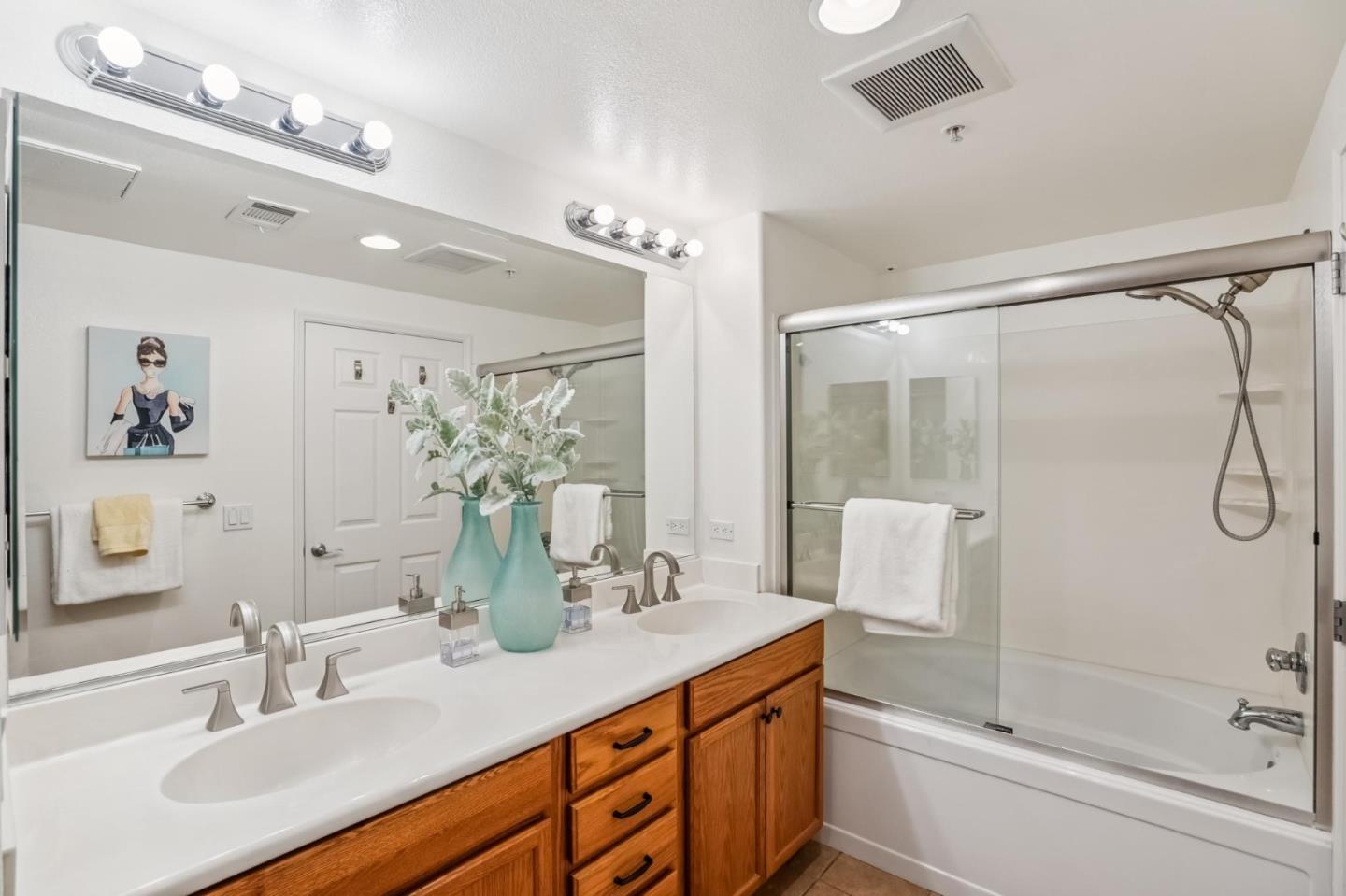 Photo #8: ML82051029 Listing: Photo #8