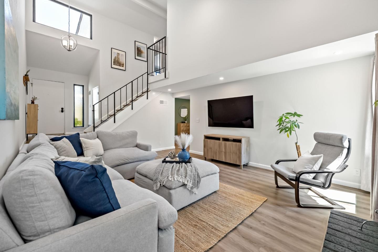Photo #12: ML82051030 Listing: Photo #12