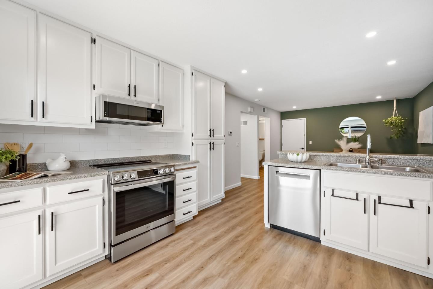 Photo #29: ML82051030 Listing: Photo #29