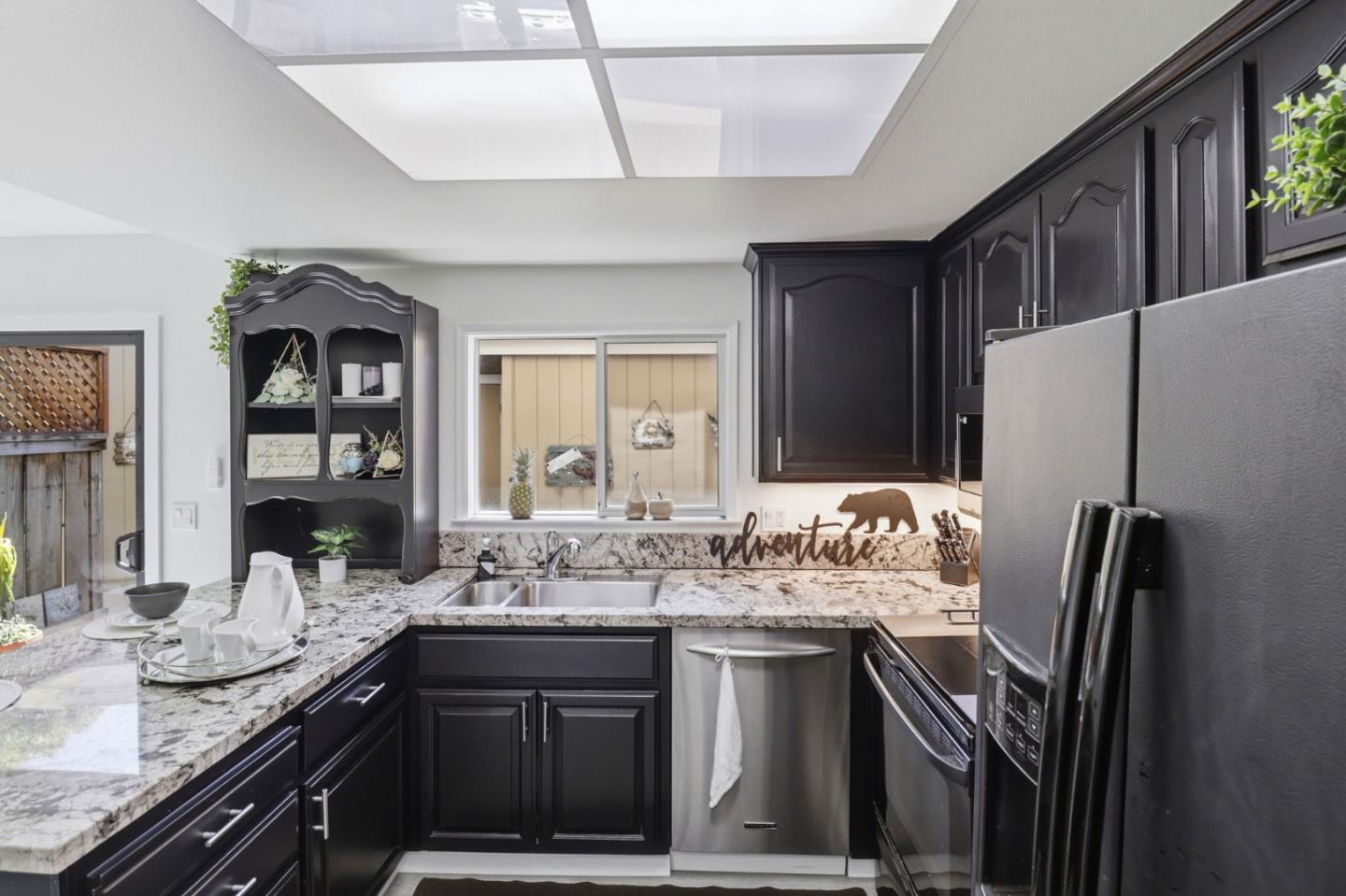 Photo #14: ML82051056 Listing: Photo #14