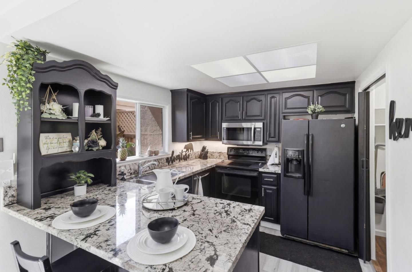 Photo #18: ML82051056 Listing: Photo #18