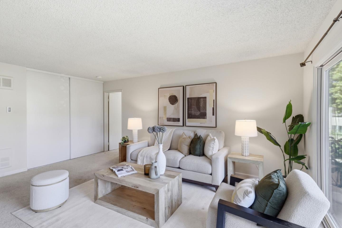 Photo #5: ML82051064 Listing: Photo #5