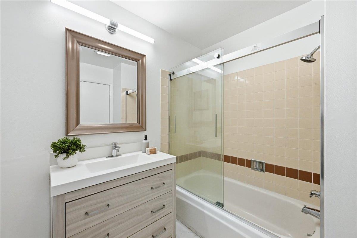 Photo #20: ML82051083 Listing: Photo #20