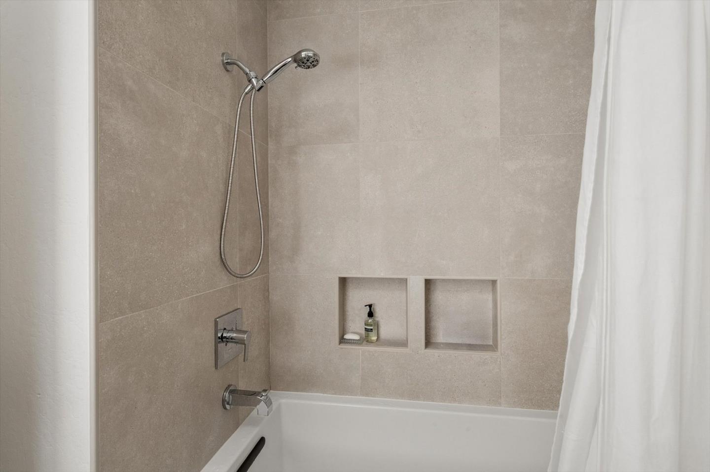 Photo #25: ML82051110 Listing: Photo #25