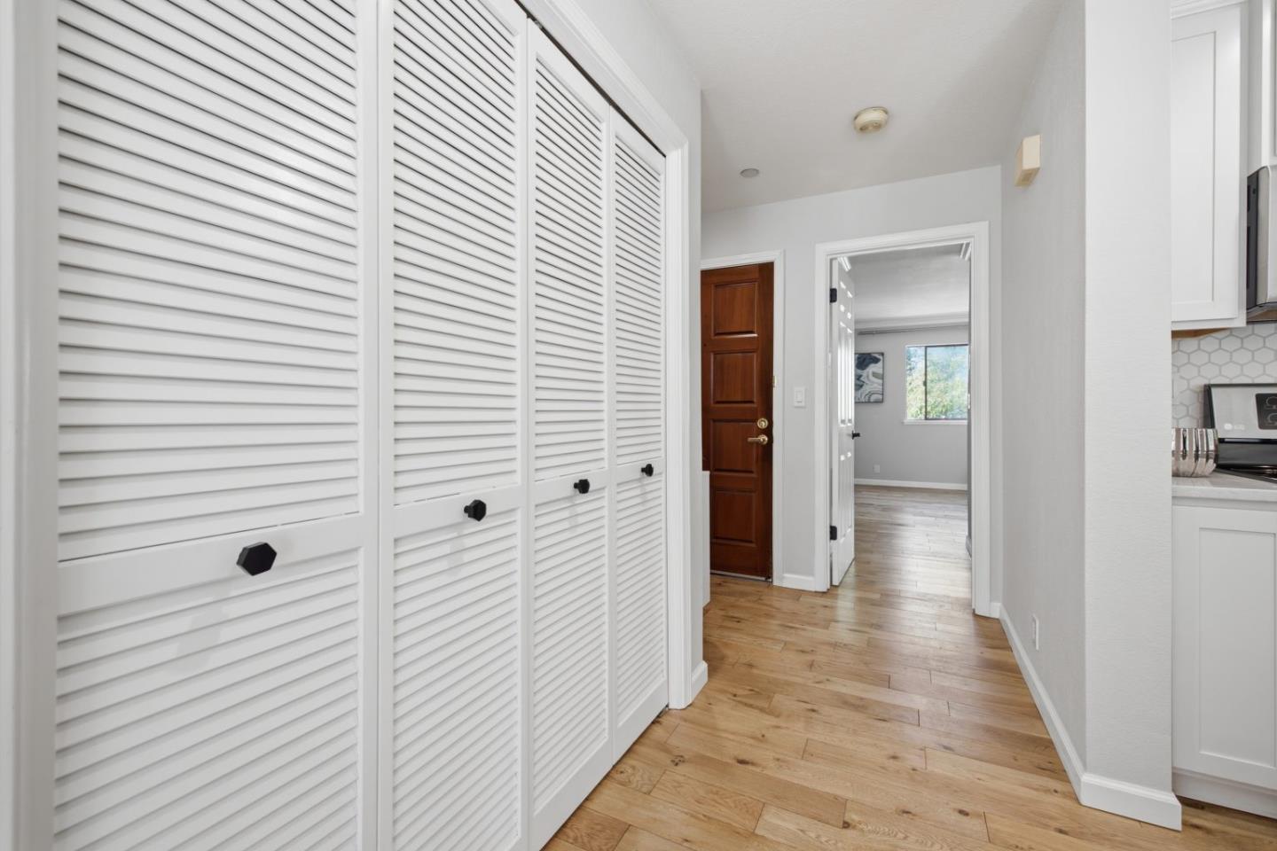 Photo #16: ML82051113 Listing: Photo #16