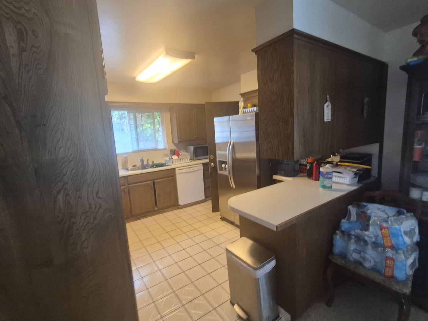 1076 Sierra Madre DR, Salinas, CA 93901, Photo 5