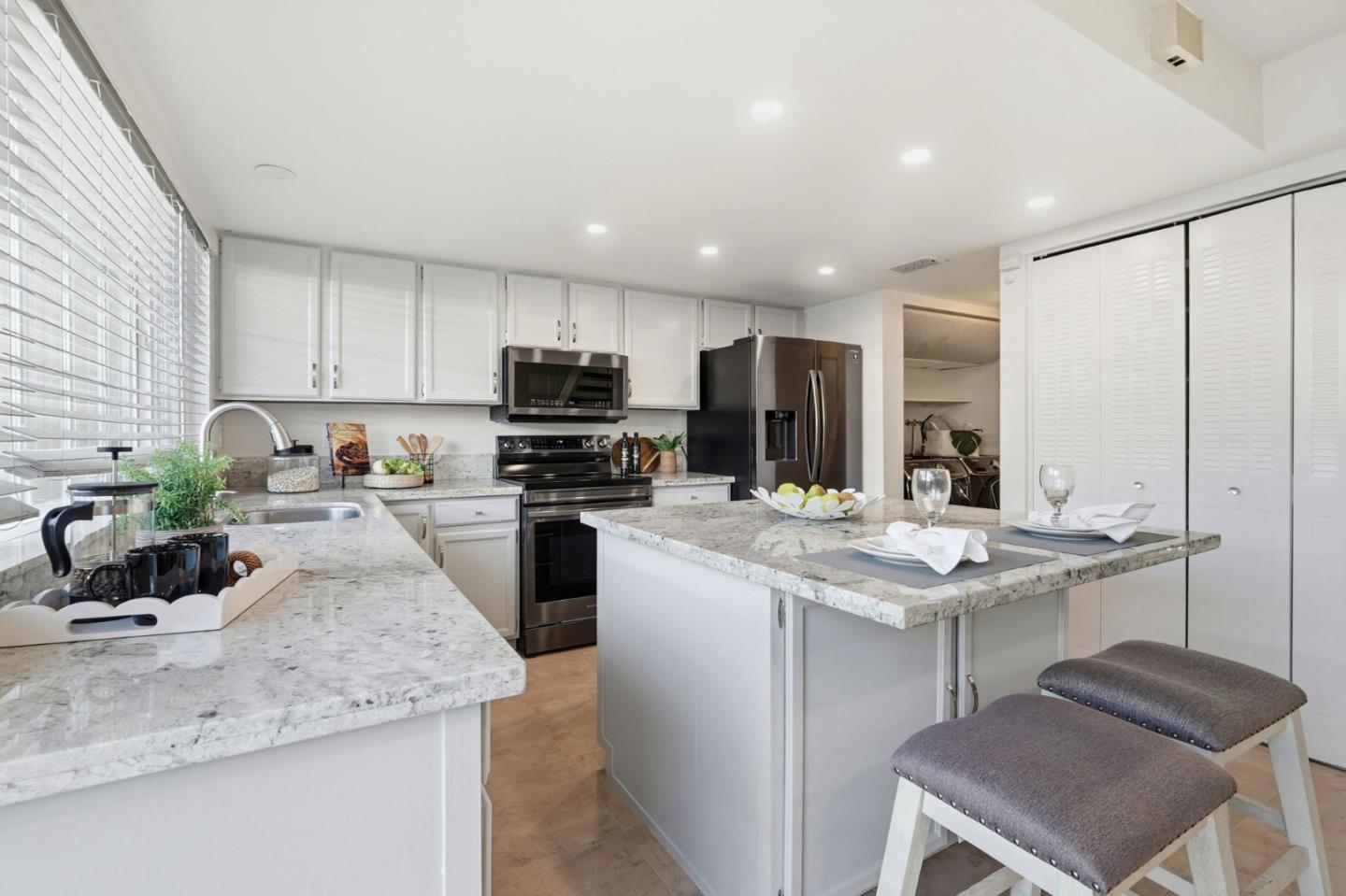 Photo #8: ML82051123 Listing: Photo #8
