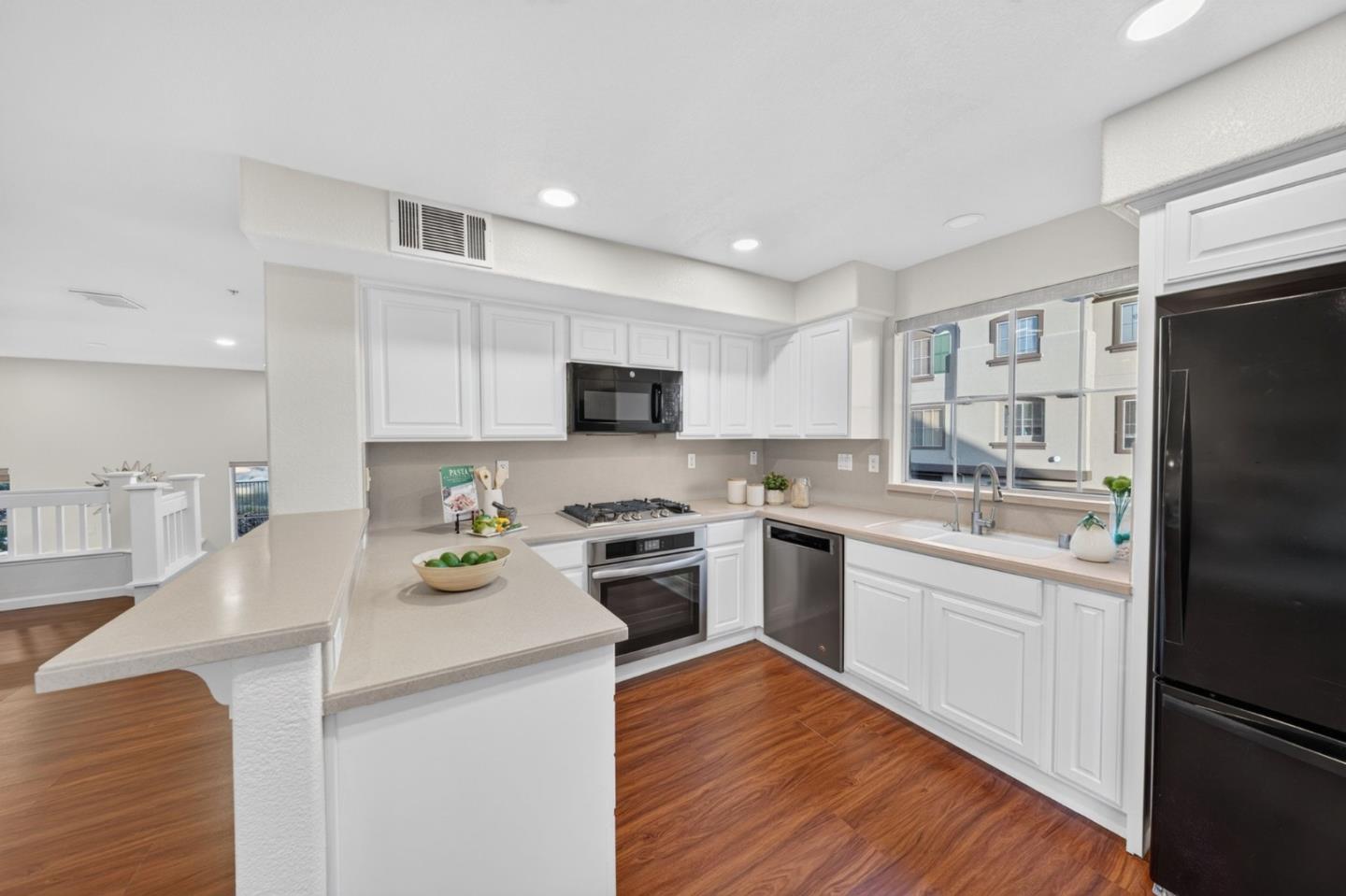 Photo #10: ML82051135 Listing: Photo #10