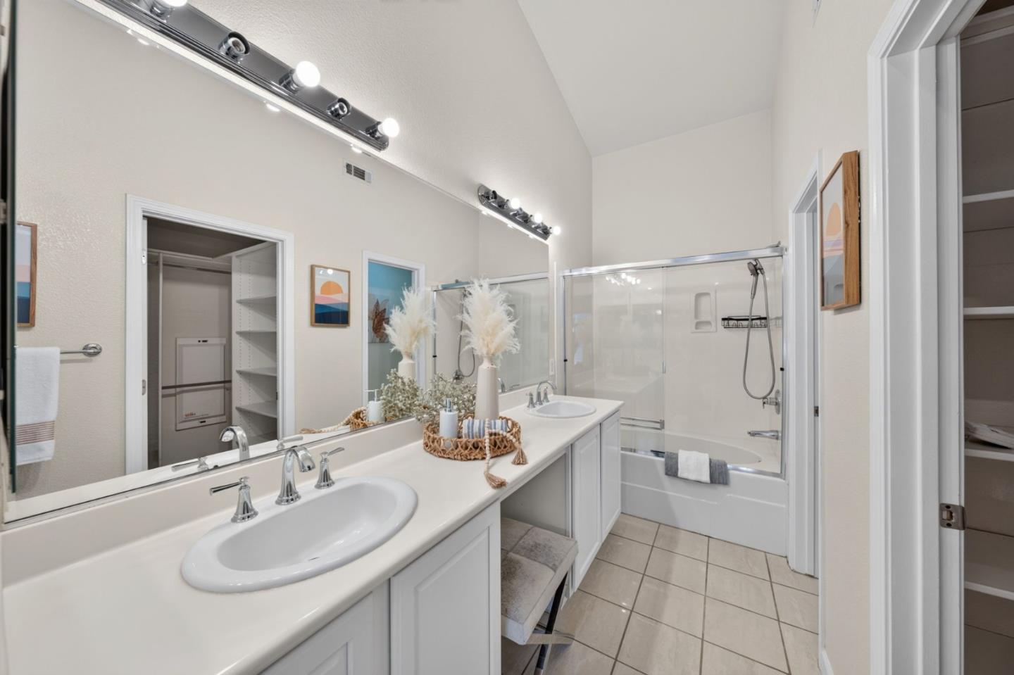 Photo #28: ML82051135 Listing: Photo #28