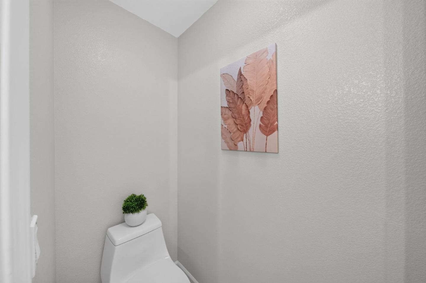 Photo #30: ML82051135 Listing: Photo #30