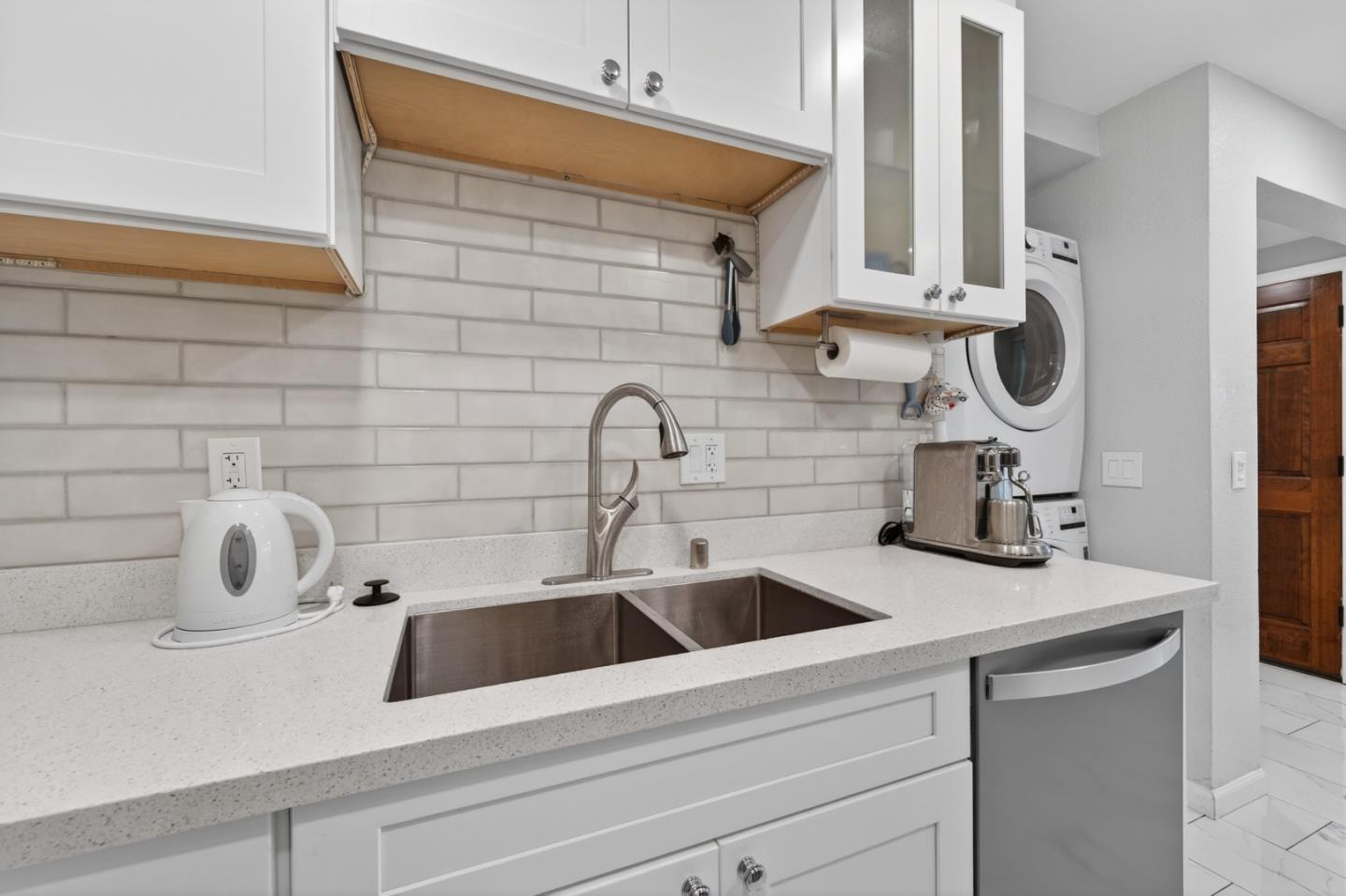 Photo #8: ML82051148 Listing: Photo #8