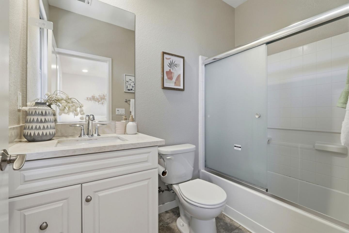 Photo #24: ML82051157 Listing: Photo #24