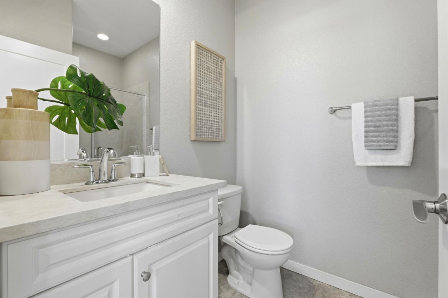 Photo #25: ML82051157 Listing: Photo #25