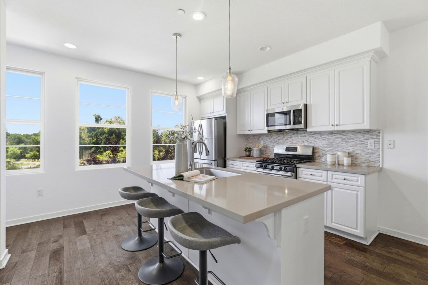 Photo #9: ML82051157 Listing: Photo #9