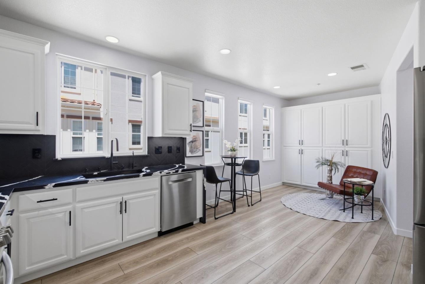 Photo #11: ML82051168 Listing: Photo #11