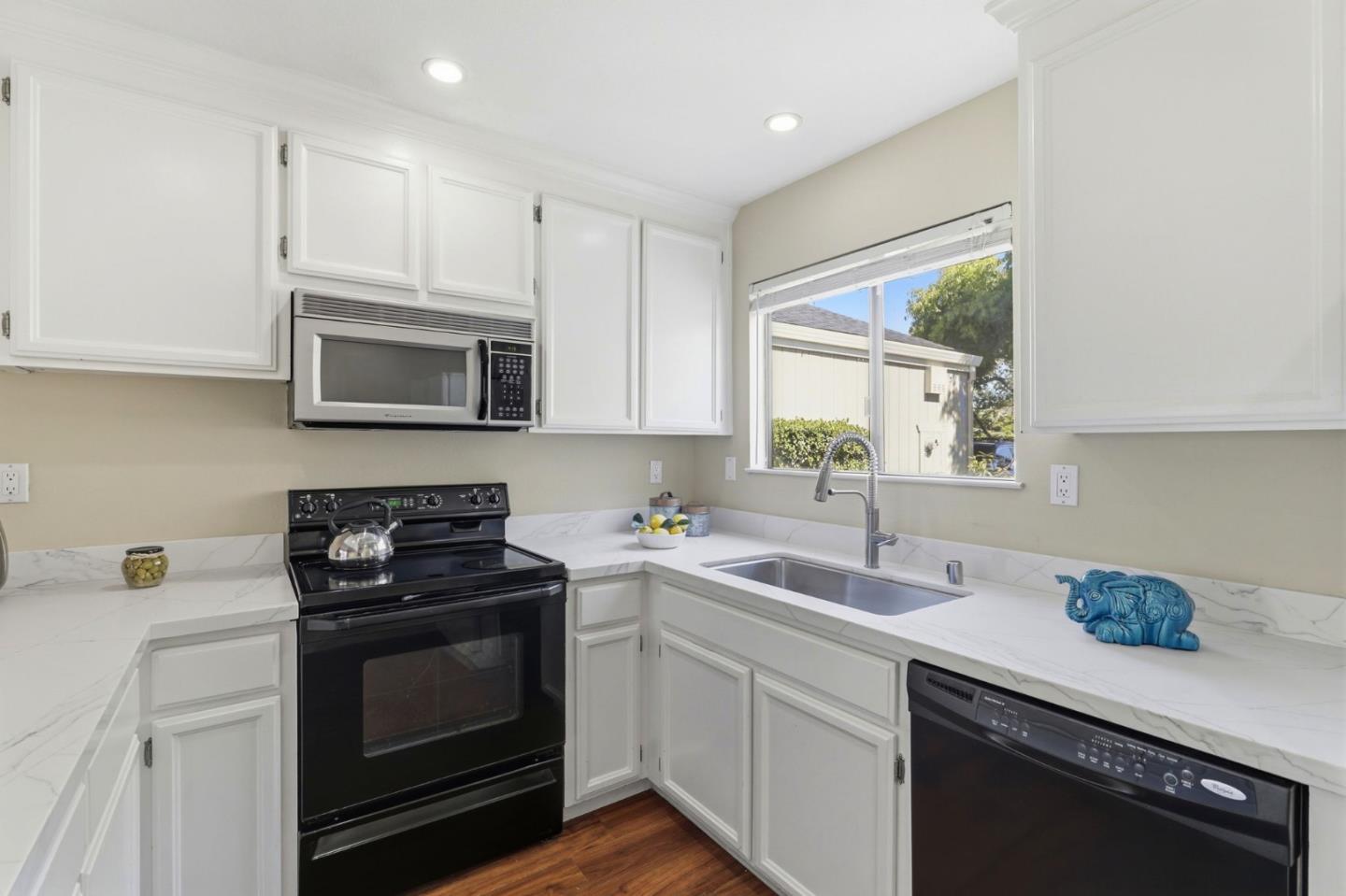 Photo #11: ML82051170 Listing: Photo #11