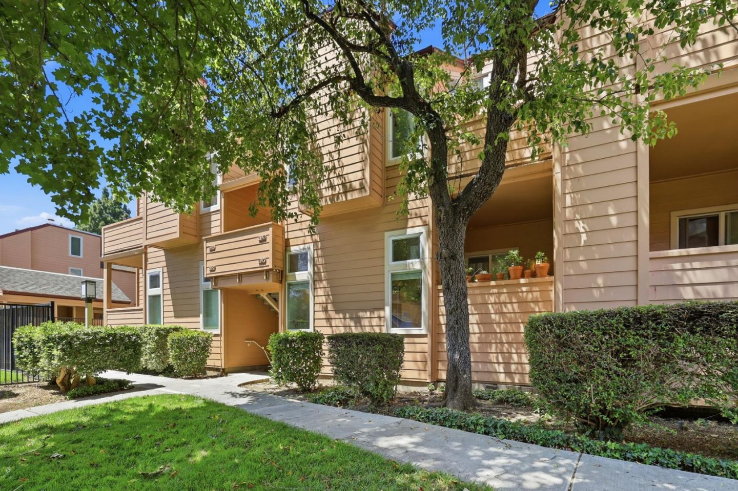 Photo #1: ML82051172 Listing: Photo #1