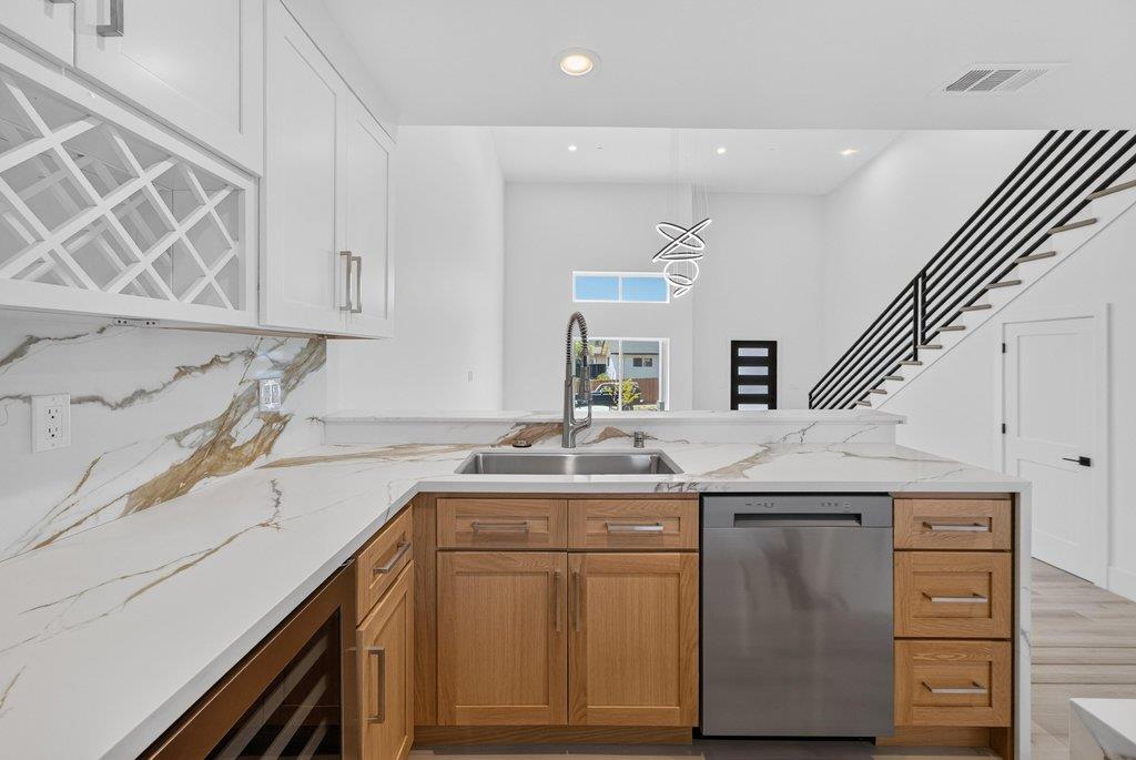 3390 Lillian WAY, SantaCruz, CA 95065, Photo 7