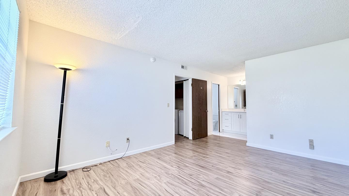 Photo #22: ML82051265 Listing: Photo #22
