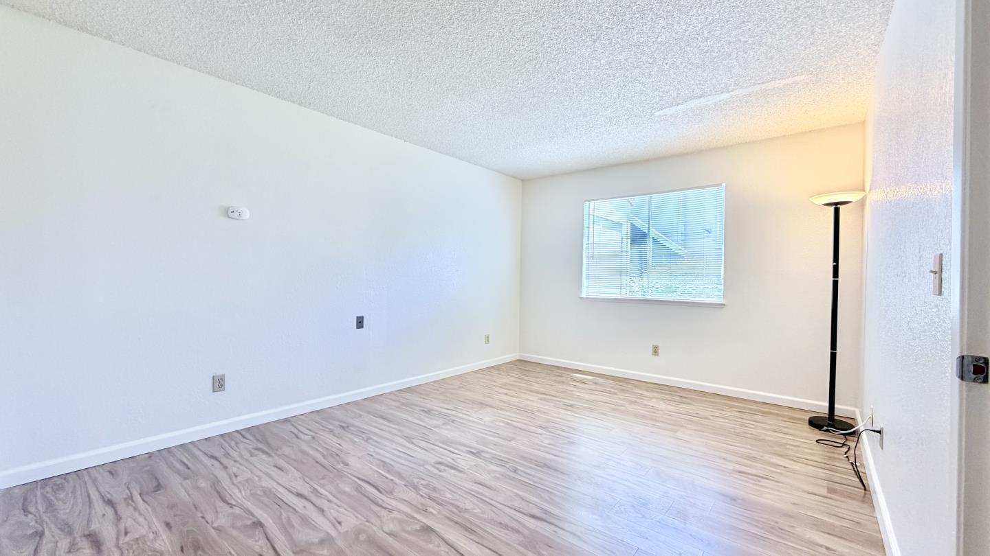Photo #23: ML82051265 Listing: Photo #23