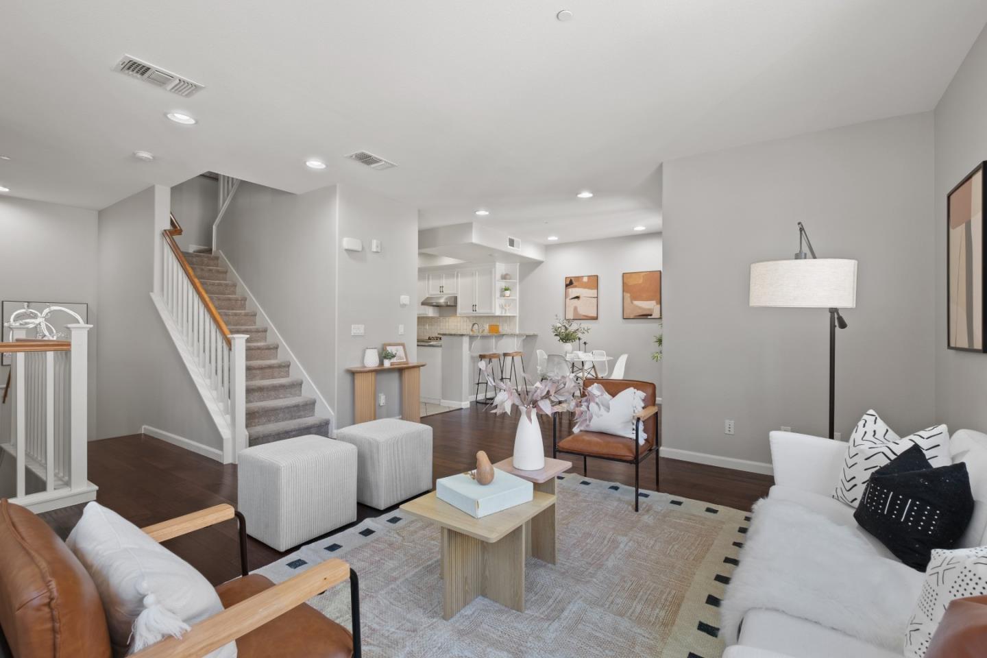 Photo #28: ML82051282 Listing: Photo #28