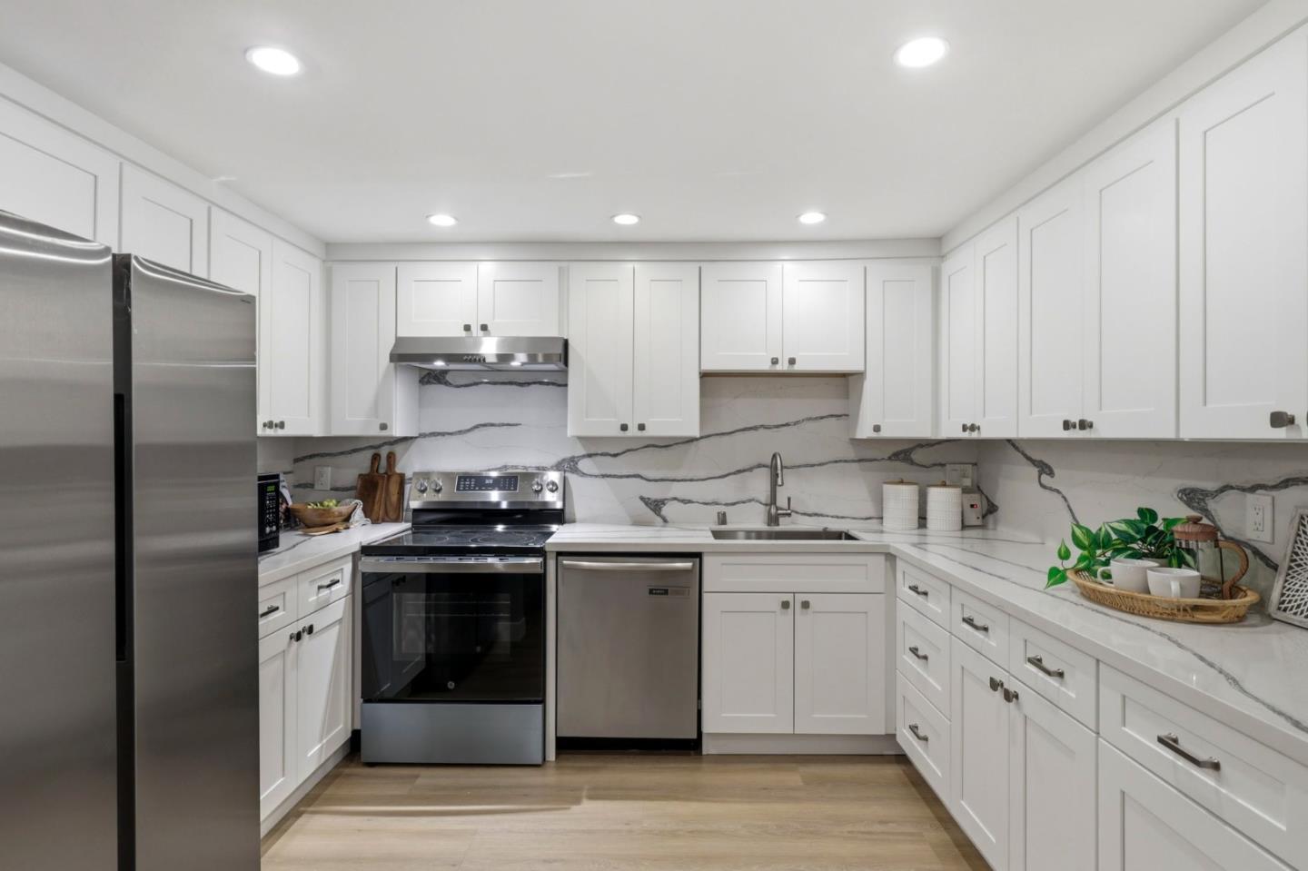 Photo #10: ML82051305 Listing: Photo #10