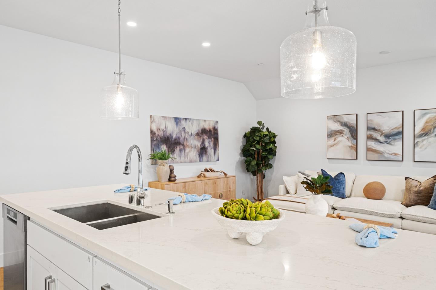 Photo #12: ML82051313 Listing: Photo #12