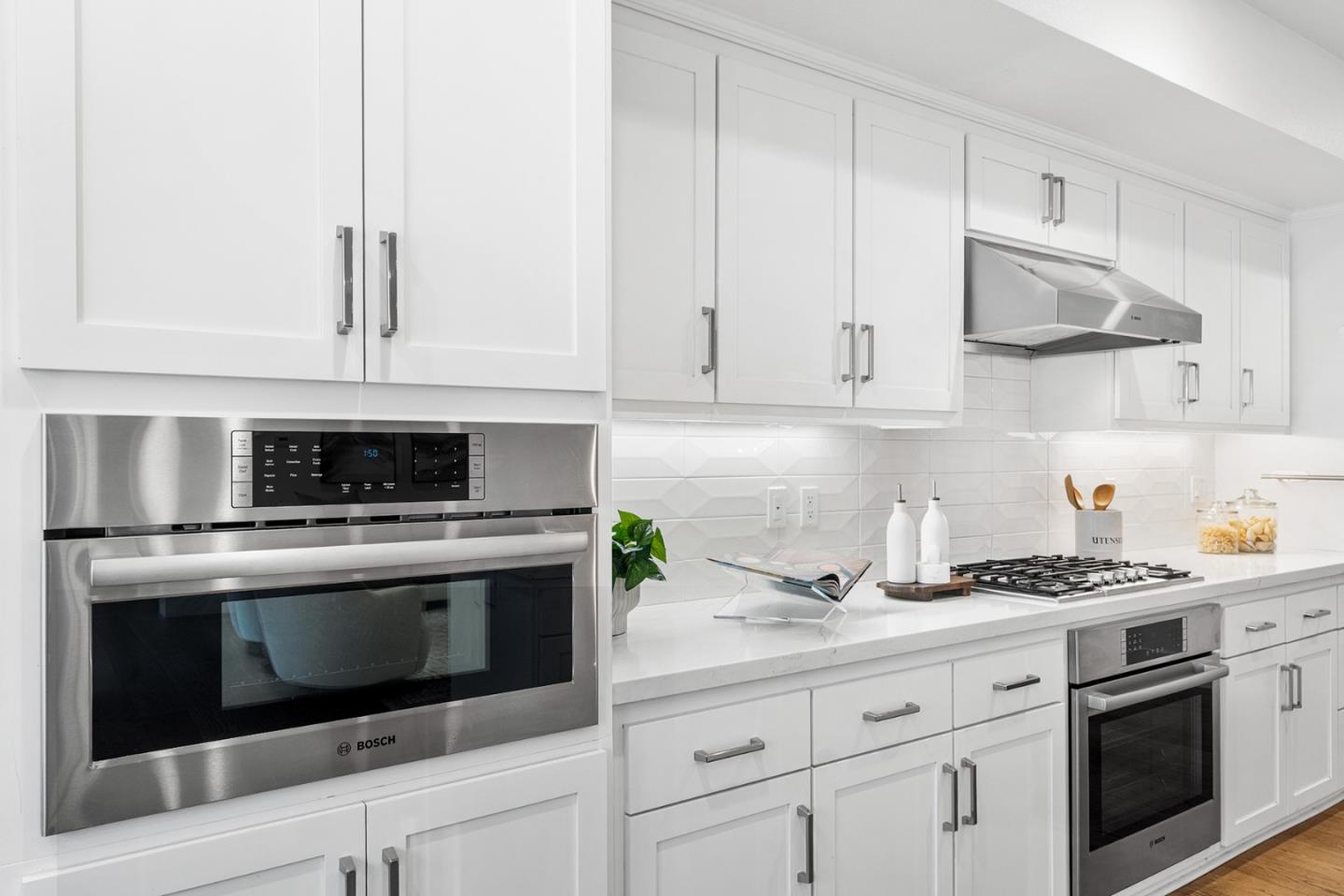 Photo #8: ML82051313 Listing: Photo #8