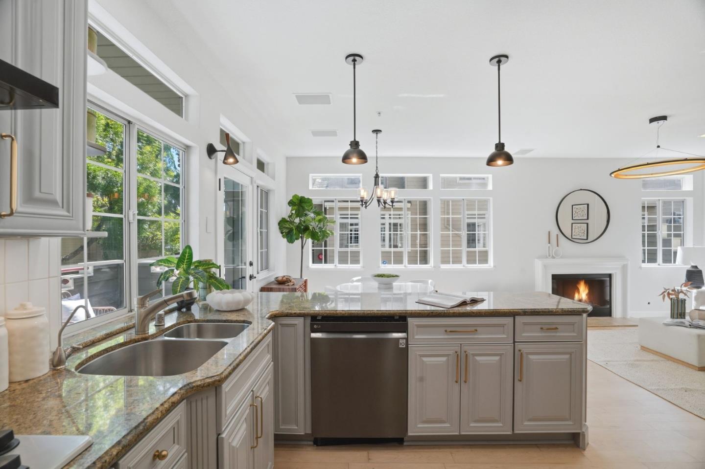 Photo #10: ML82051318 Listing: Photo #10