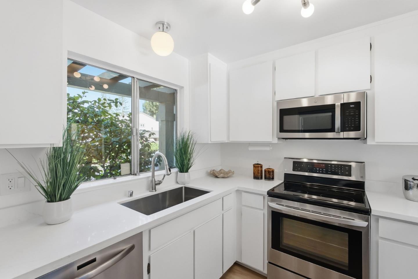 Photo #5: ML82051321 Listing: Photo #5