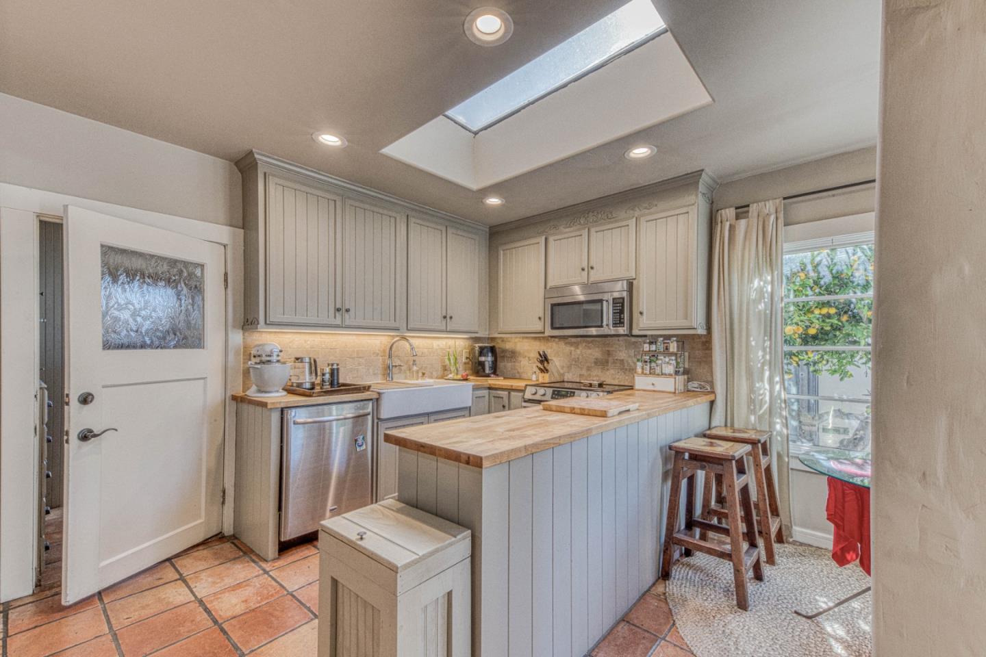 137 Maple St, Salinas, CA 93901 photo 17