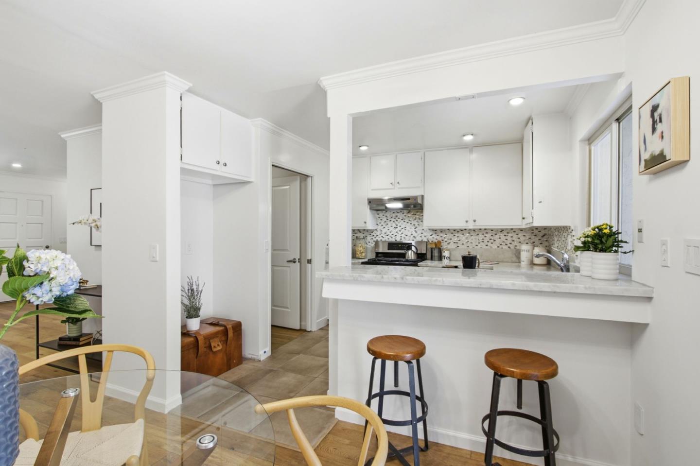 Photo #17: ML82051337 Listing: Photo #17