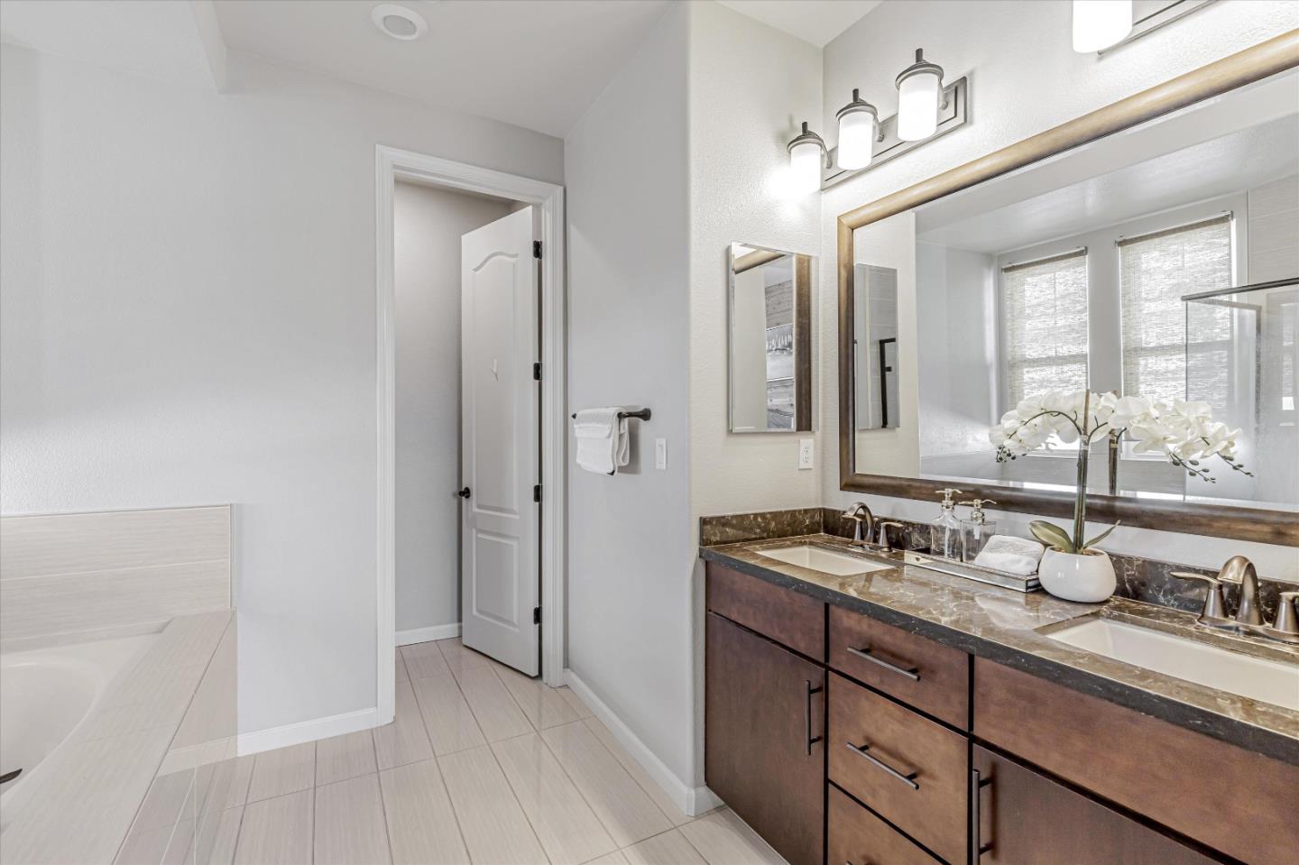 Photo #20: ML82051338 Listing: Photo #20