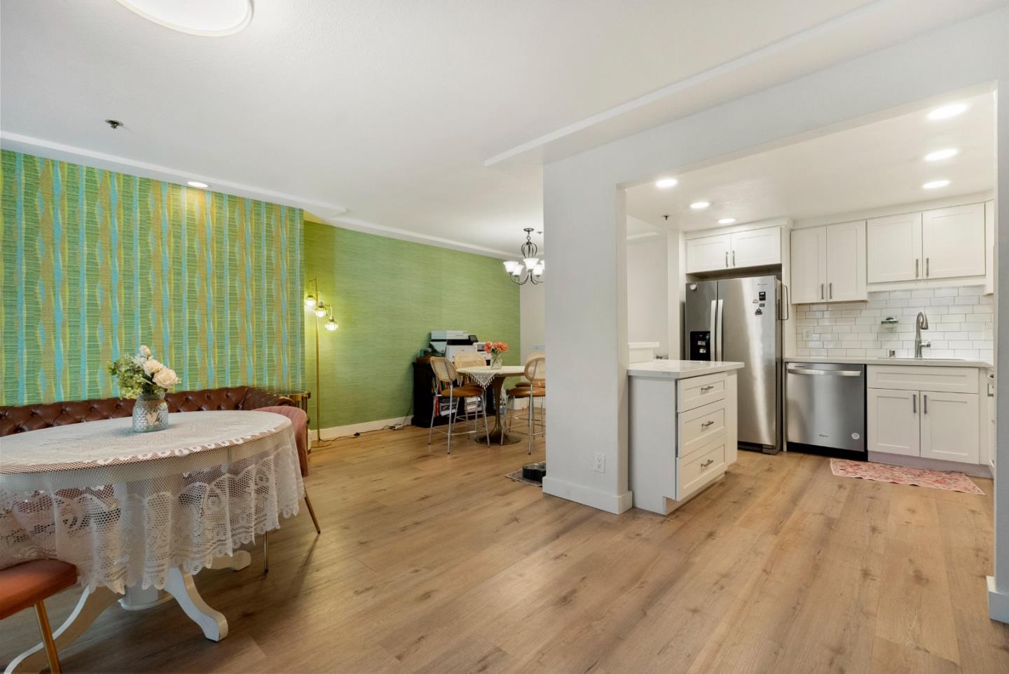 496 W Charleston RD 302, PaloAlto, CA 94306, Photo 6