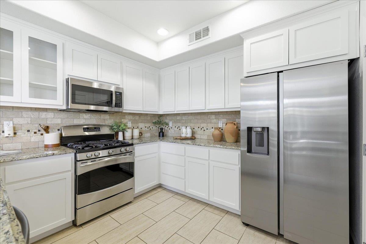 Photo #12: ML82051347 Listing: Photo #12
