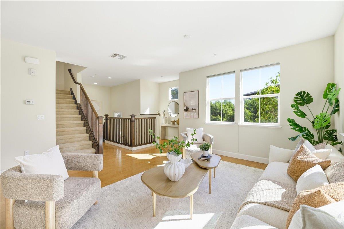 Photo #5: ML82051347 Listing: Photo #5