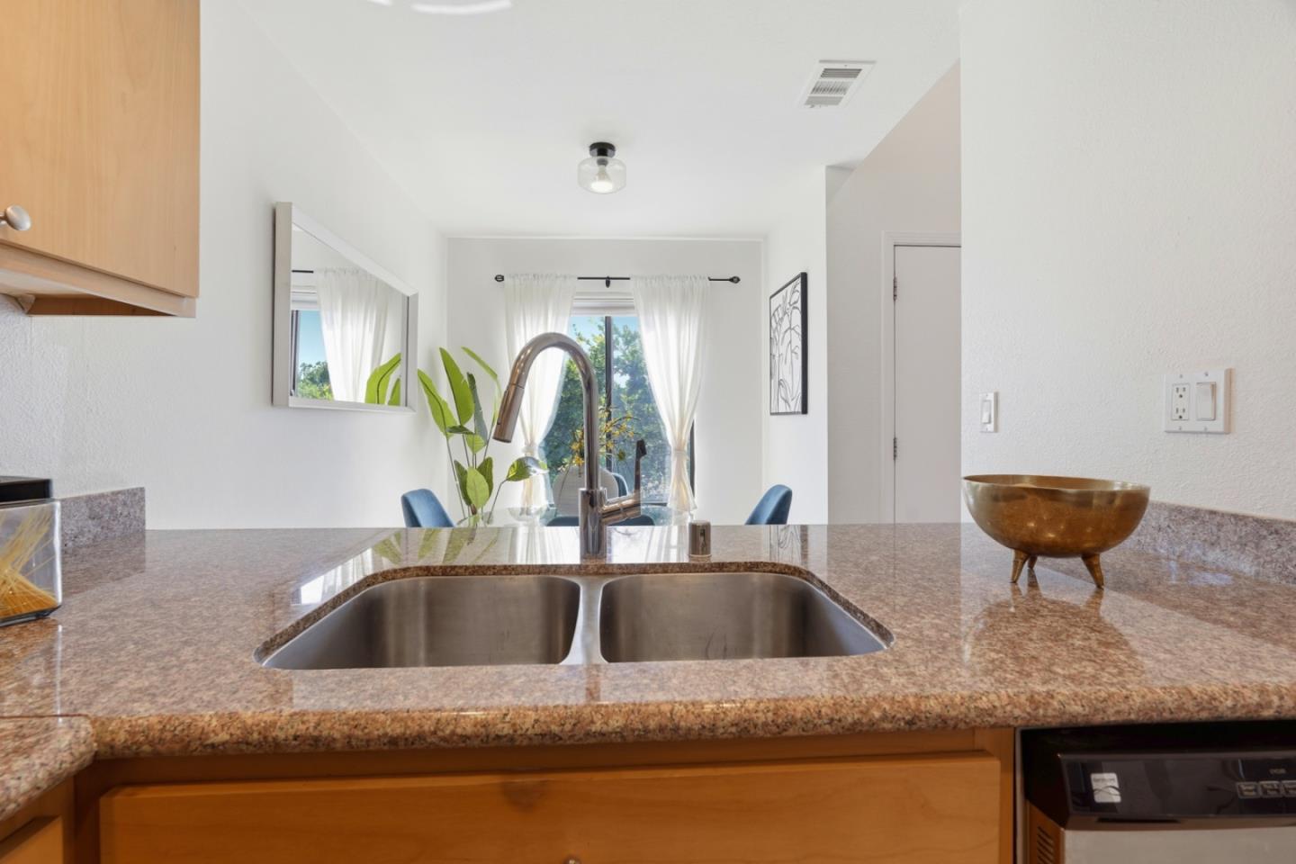 Photo #8: ML82051356 Listing: Photo #8