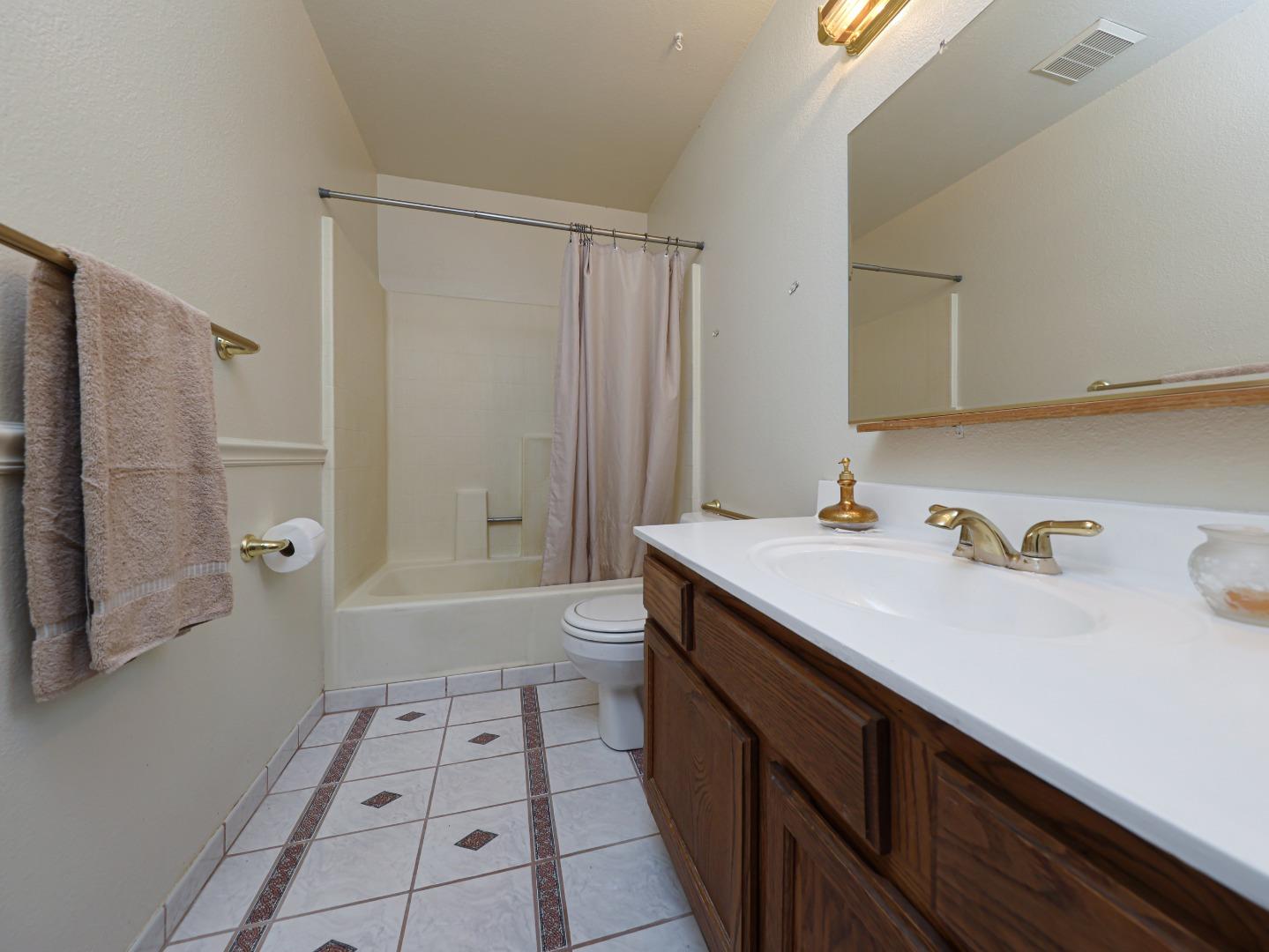Photo #24: ML82051381 Listing: Photo #24