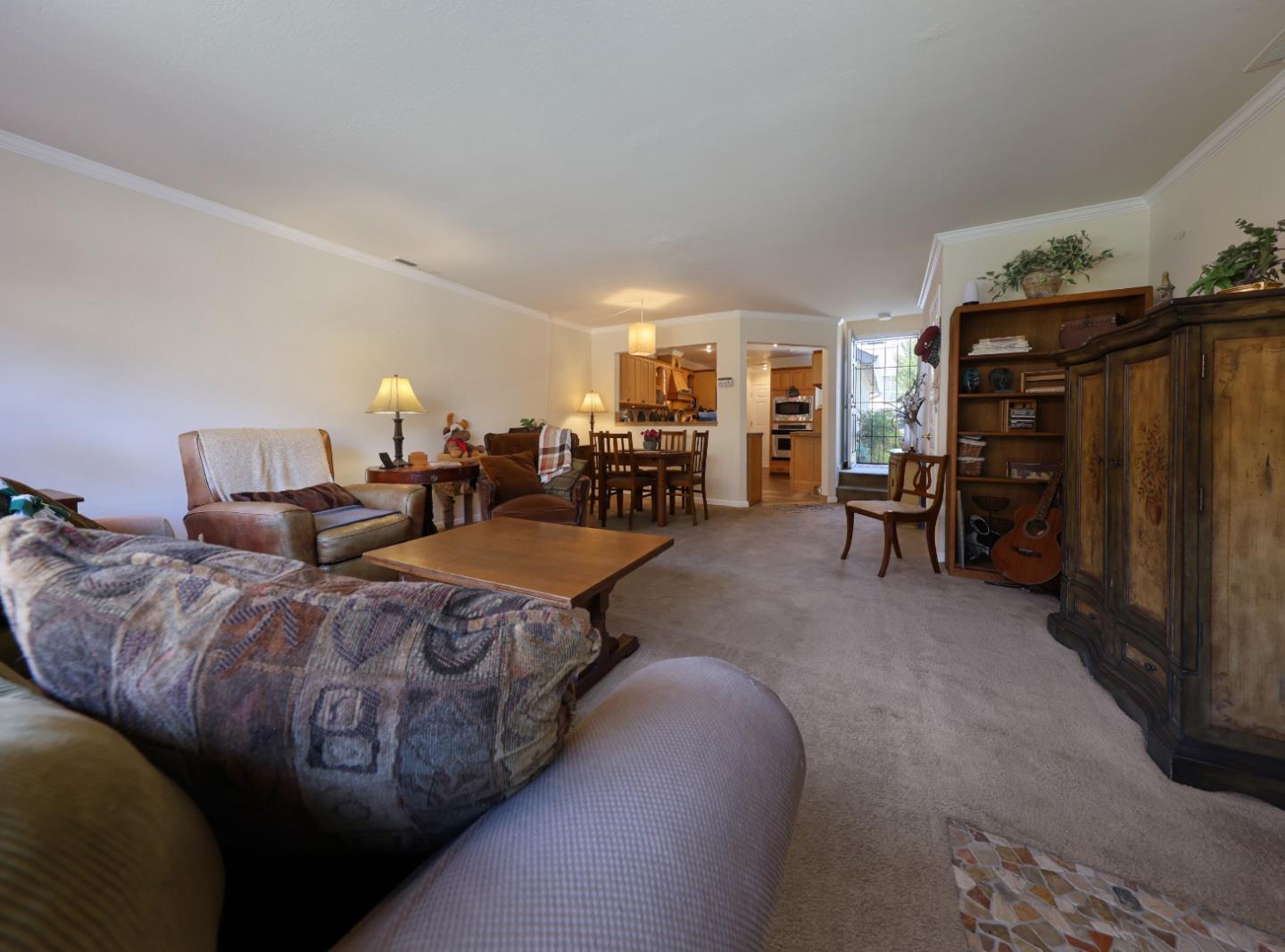 Photo #4: ML82051381 Listing: Photo #4